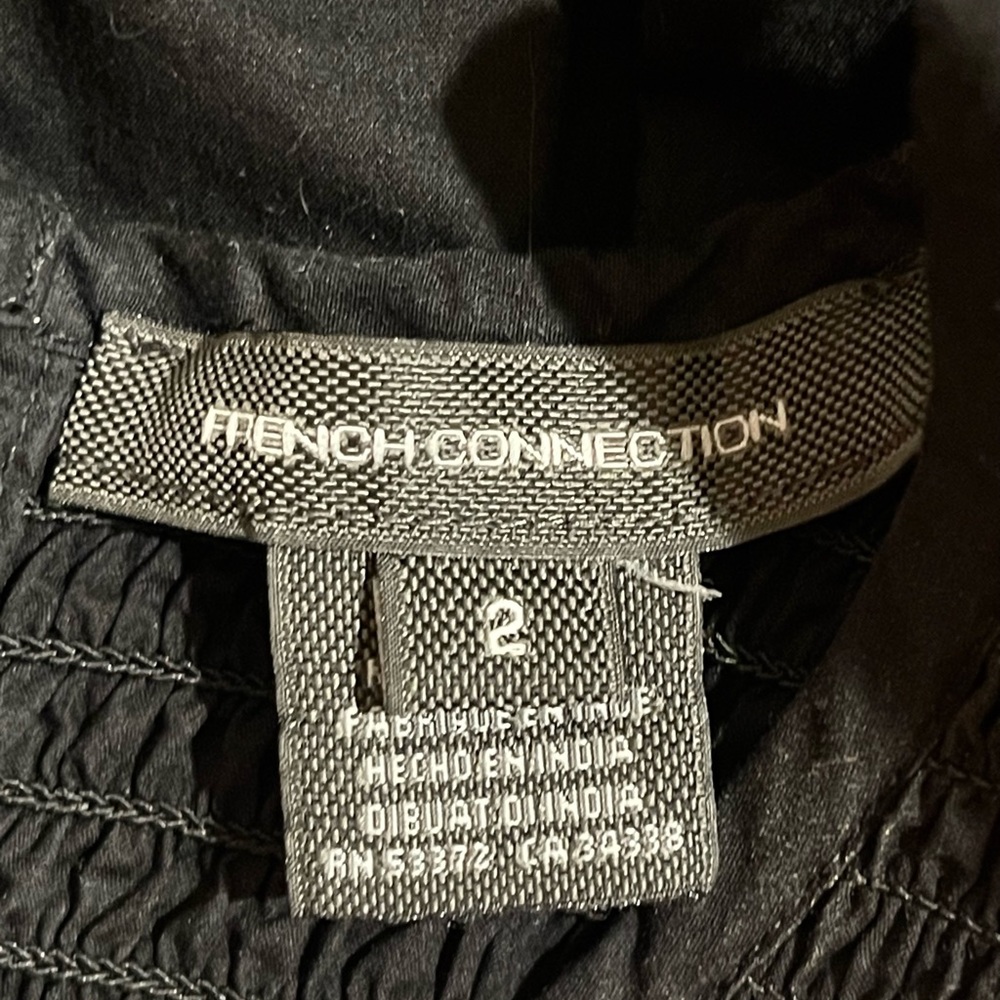 🖤 French Connection Black Smocked Top Dress - Picture 8 of 8